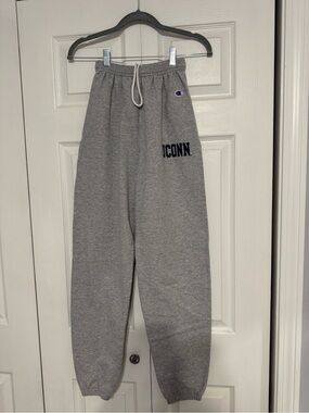 Men’s Champion Gray UConn Sweatpants - Gray